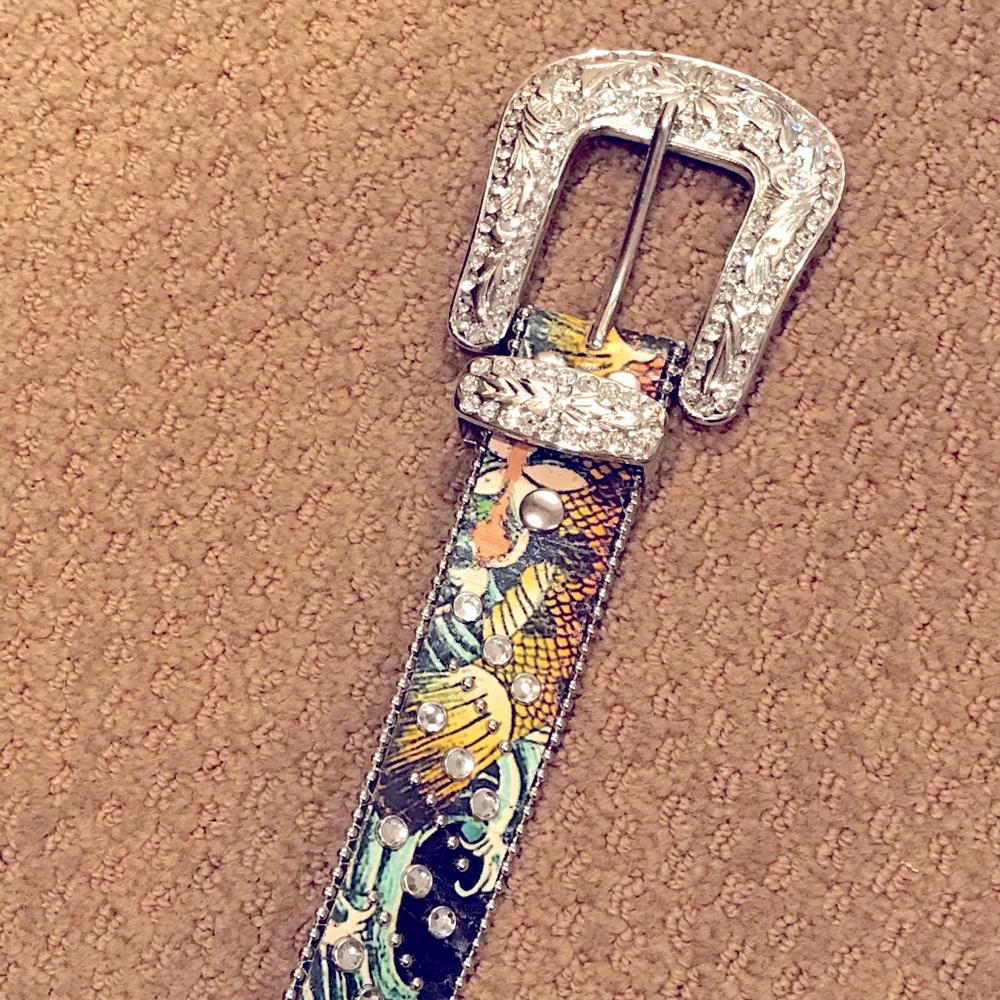 Rhinestone belt